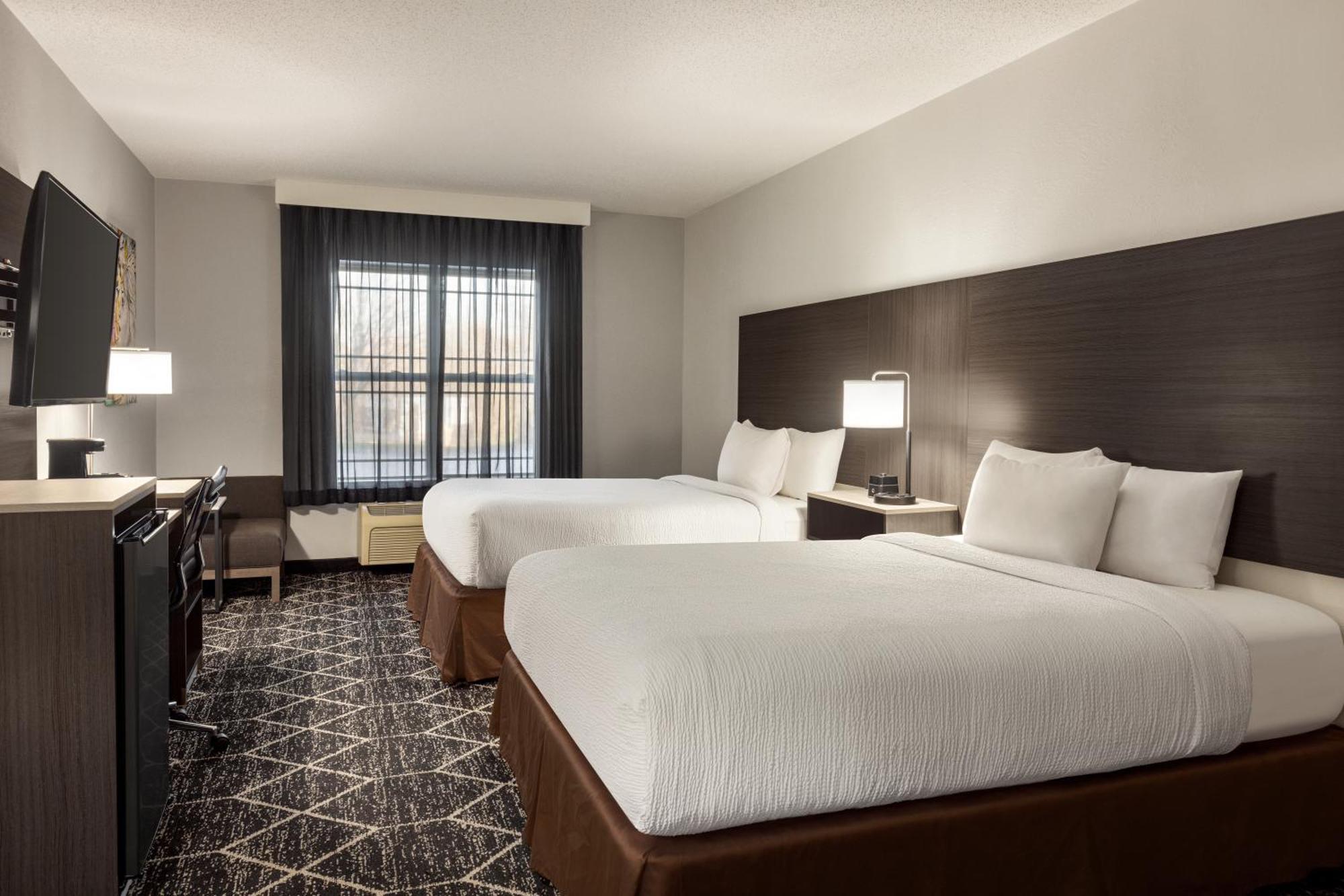 La Quinta Inn & Suites By Wyndham レイク・ジョージ エクステリア 写真